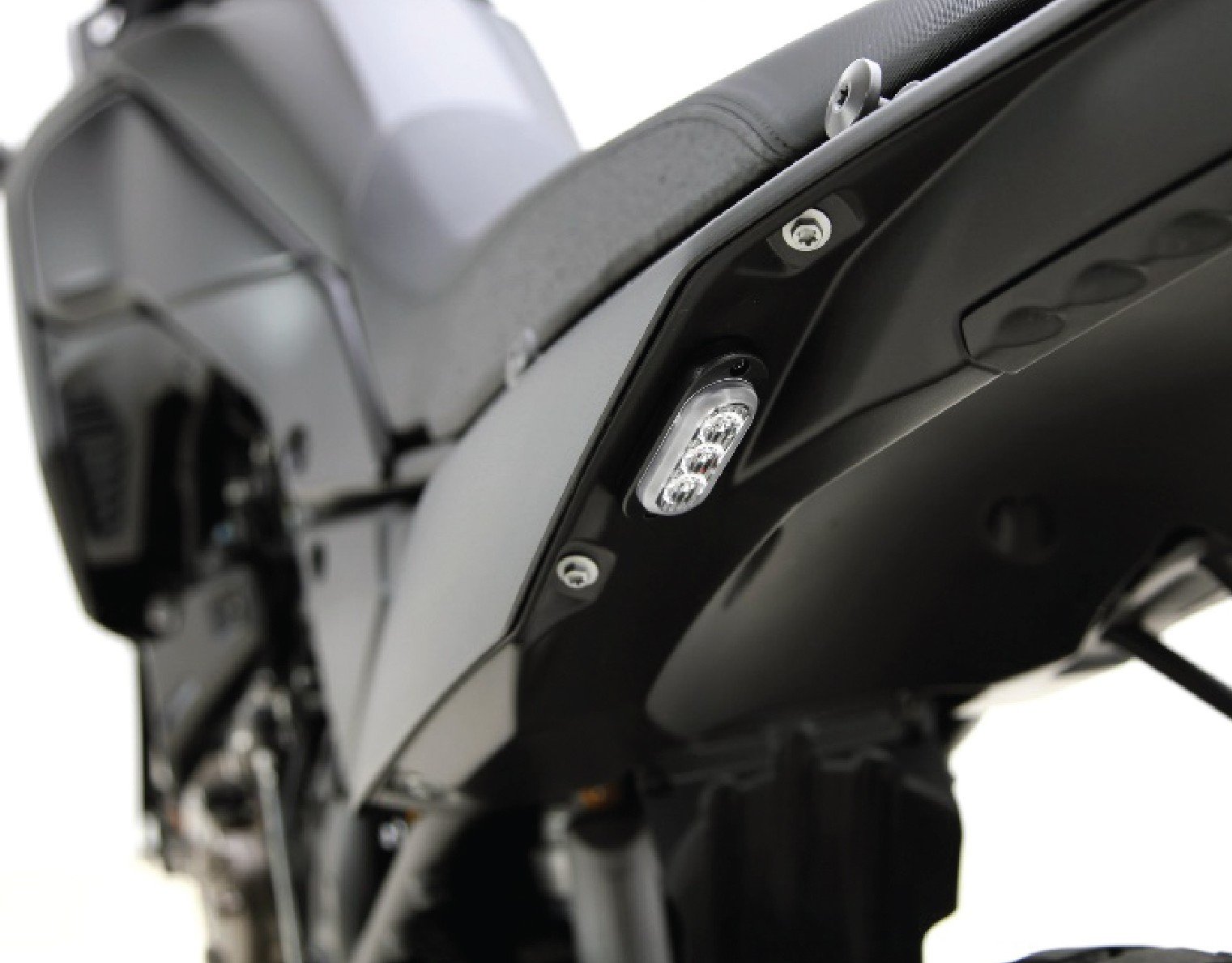 DENALI T3 Modular Switchback Signal Pods | Rear - Red/Amber 1 DENALI T3 Modular Switchback Signal Pods | Rear - Red/Amber