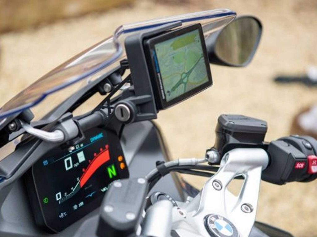 GPS Nav Mount for Motorcycles to raise the sat nav higher up, made by Moto-Mate