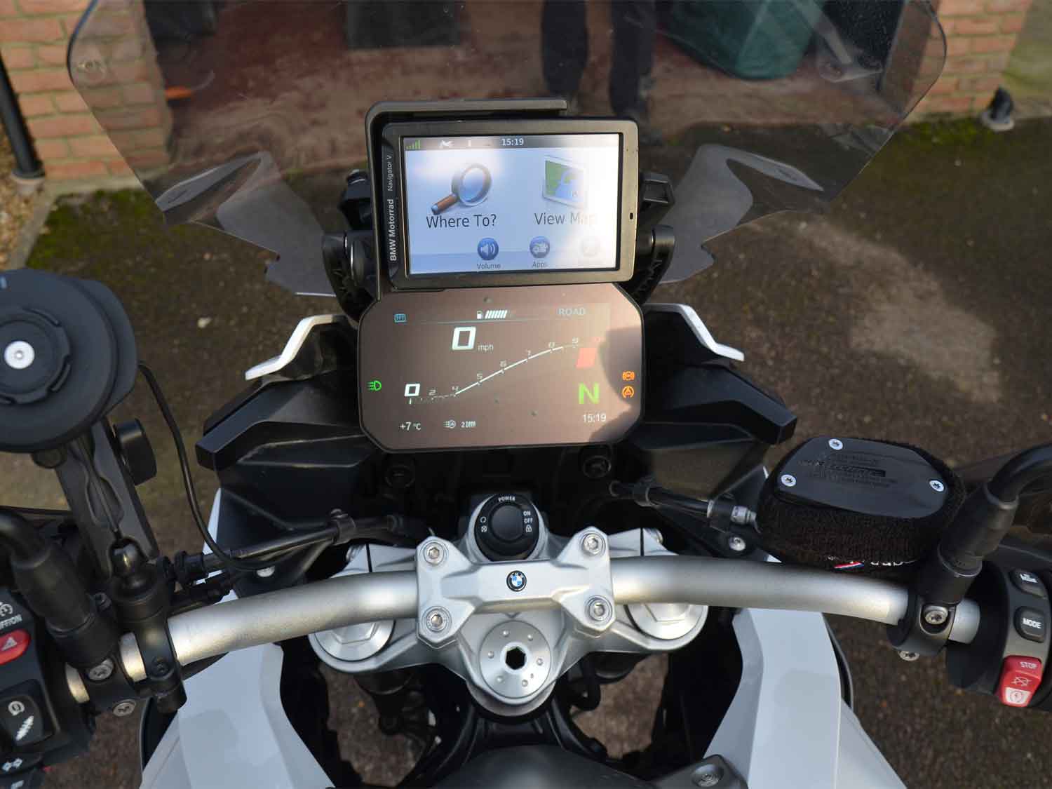 フロントガラスナビゲーションブラケット R1200GS R1250GS F900XR F900R F850GS F750GS F80 GPS モトフォンマウント、BMW用、R1200RT 2009-2019 オートバイナビゲーションブラケット GPS ナビゲーター BMW F900XR