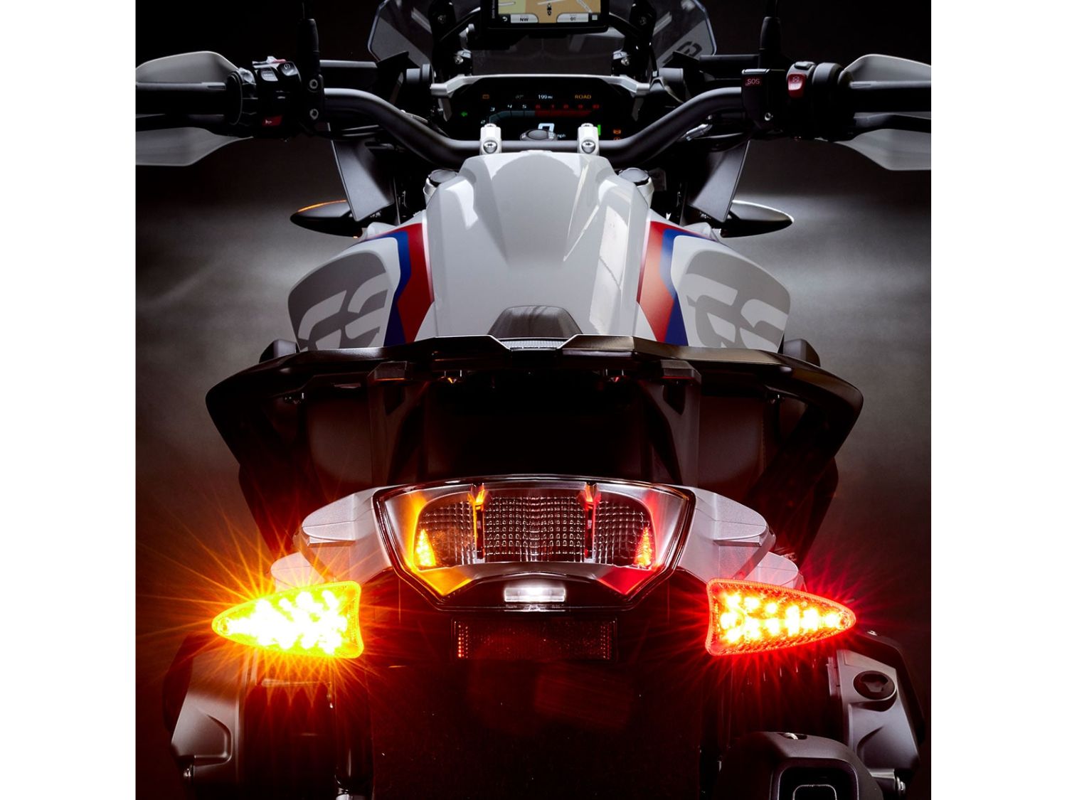 Extreme Evo Rear Indicators Weiser for BMW R1250 R1300 EXT-EVO-RBT-RGS1E-2S moto-mate Weiser Extreme Evo rear LED indicators on BMW R1250 / R1300 GS