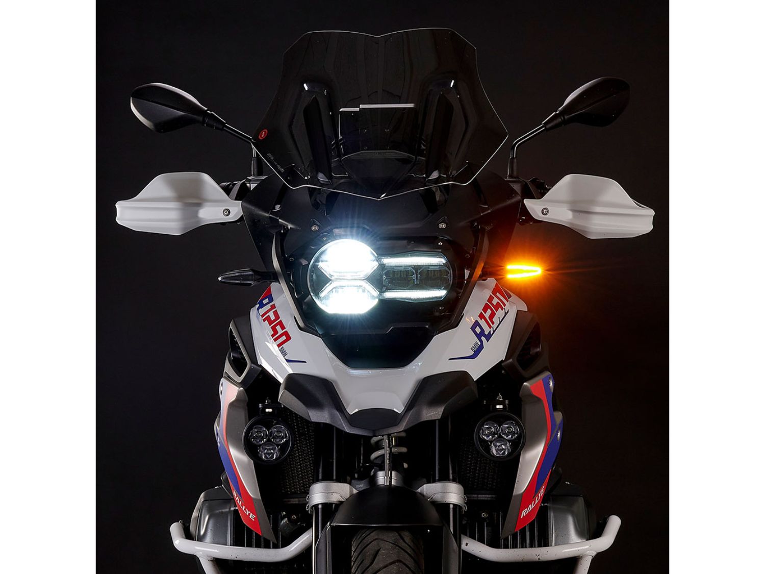 Weiser Wizard Re-Sequencing Front Module BMW F-WWIZZ-R-SEQ V3 moto-mate Front Indicator Re-Sequencing Modules for the BMW R1250 GS/GSA 2021-24 from Weiser