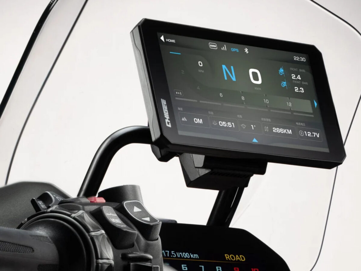 CHIGEE AIO-6 LTE 4G Motorcycle Navigation Display | Moto-Mate