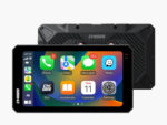 CHIGEE AIO-6 MAX motorcycle display showing Apple CarPlay with Maps, Messages and Waze